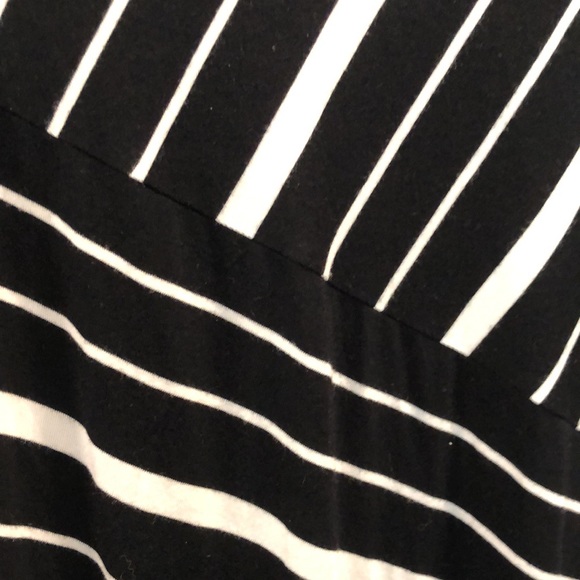 Soma asymmetric dress/tunic-black and white - Picture 4 of 4